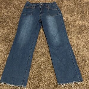 Classic Women’s Straight Leg Jeans